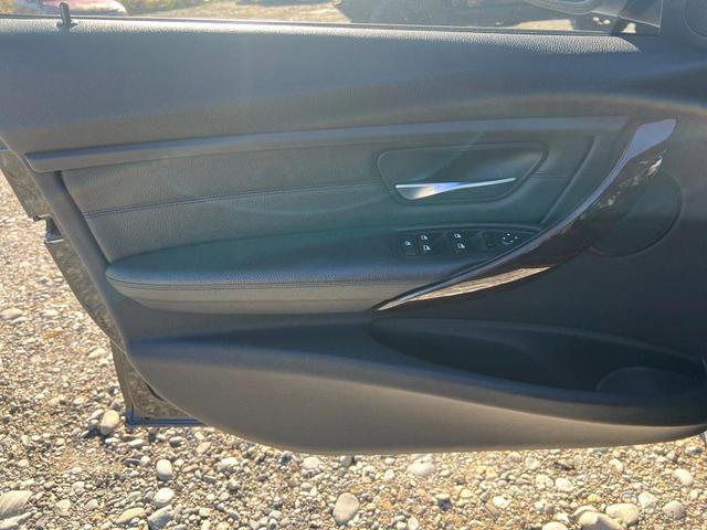 Photo of 2014 Black BMW 328d