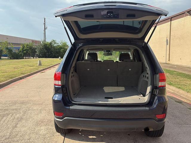 Photo of 2013 True Blue Pearl Jeep Grand Cherokee