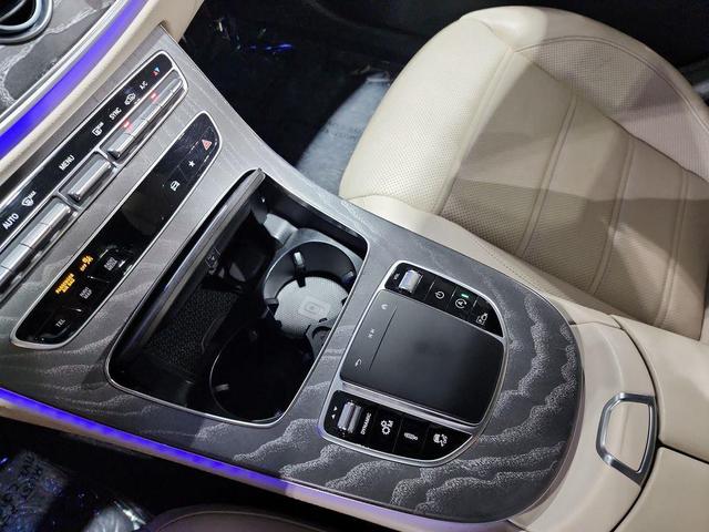 Photo of 2021 designo Diamond White Metallic Mercedes-Benz AMG E 53