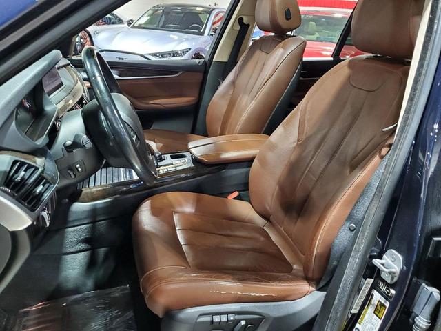 Photo of 2014 Imperial Blue Metallic BMW X5