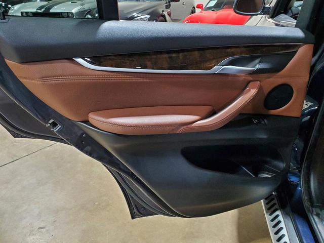 Photo of 2014 Imperial Blue Metallic BMW X5