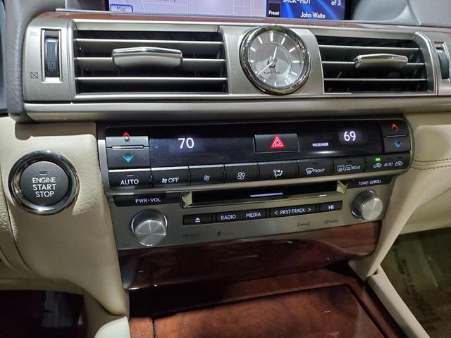 Photo of 2013 Obsidian Lexus LS 460