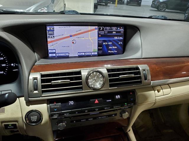 Photo of 2013 Obsidian Lexus LS 460