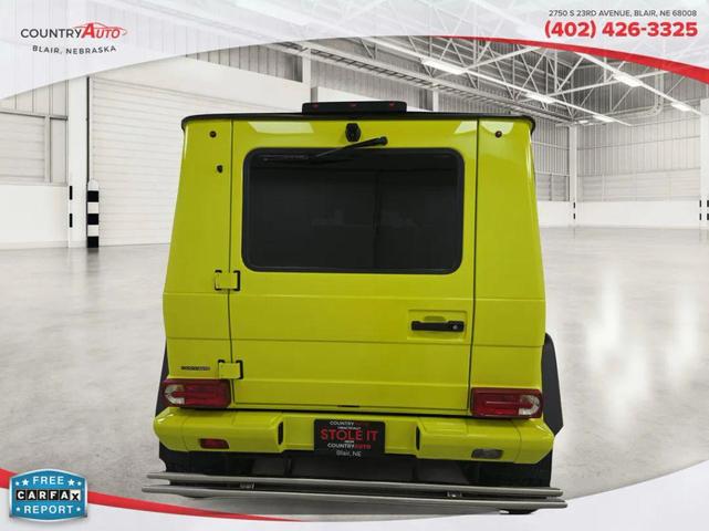 Photo of 2017 Yellow Mercedes-Benz G 550 4x4 Squared