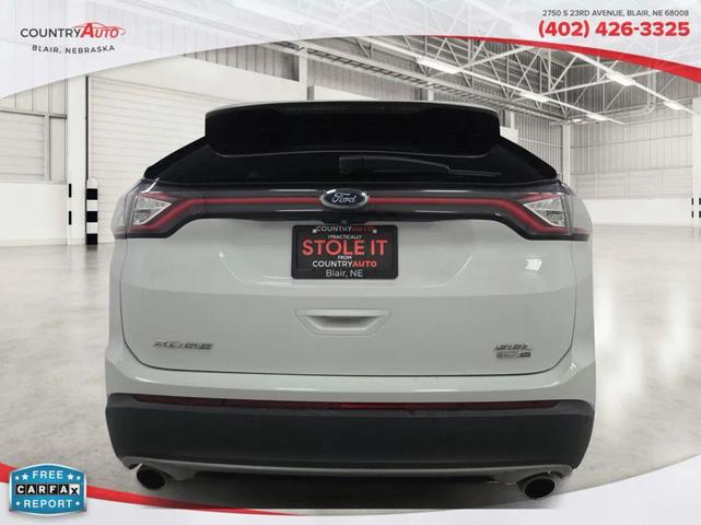 Photo of 2017 White Ford Edge