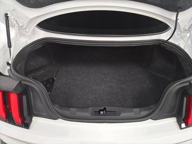 Photo of 2021 White Ford Mustang