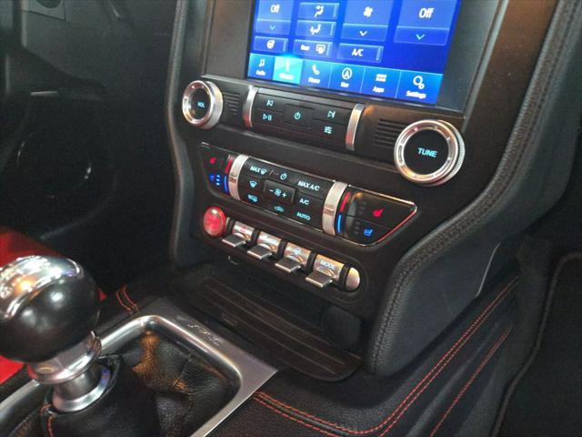 Photo of 2021 White Ford Mustang