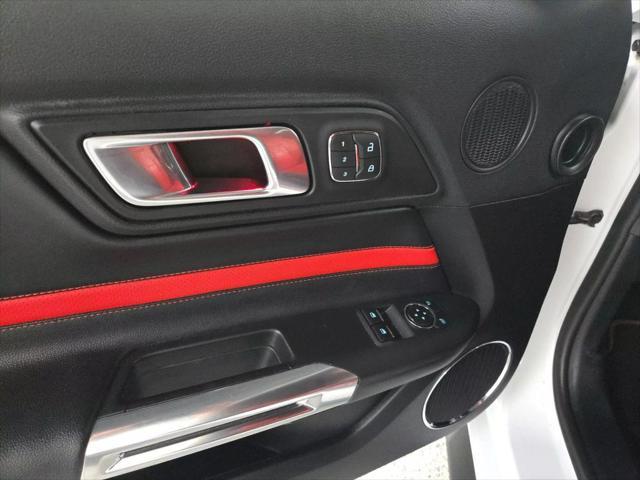 Photo of 2021 White Ford Mustang