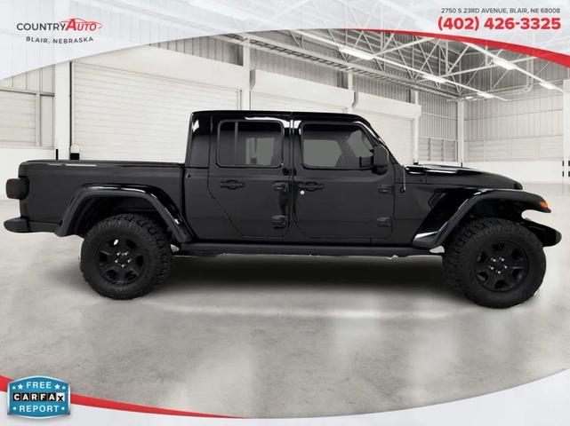 Photo of 2021 Black Jeep Gladiator