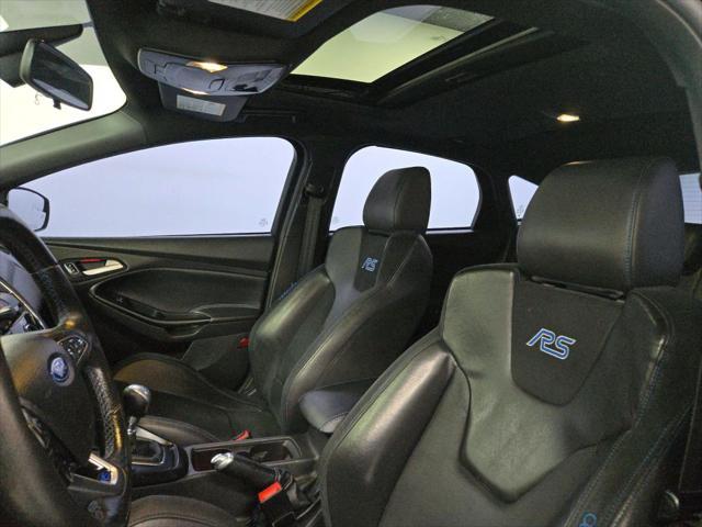 Photo of 2016 Black Ford Focus RS