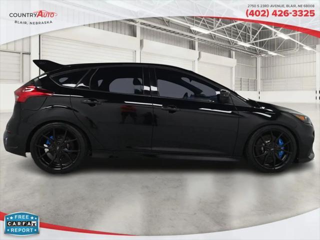 Photo of 2016 Black Ford Focus RS
