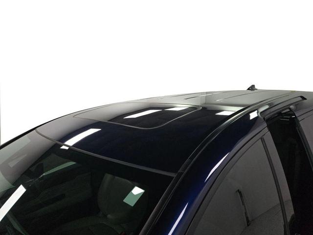 Photo of 2019 Blue Honda Odyssey
