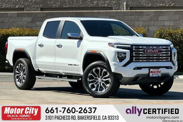 Photo of 2023 Summit White GMC Canyon