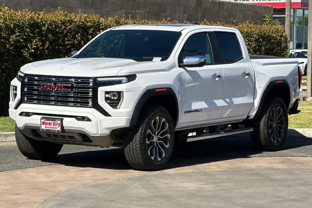 Photo of 2023 Summit White GMC Canyon