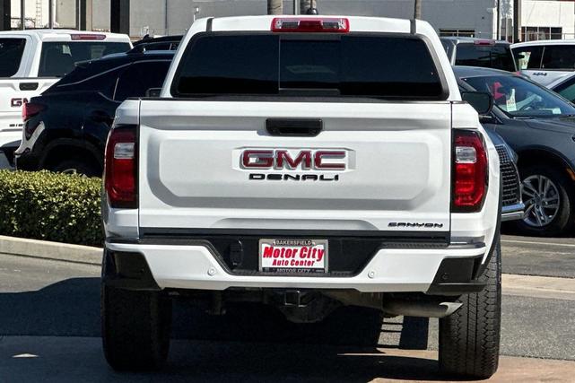 Photo of 2023 Summit White GMC Canyon