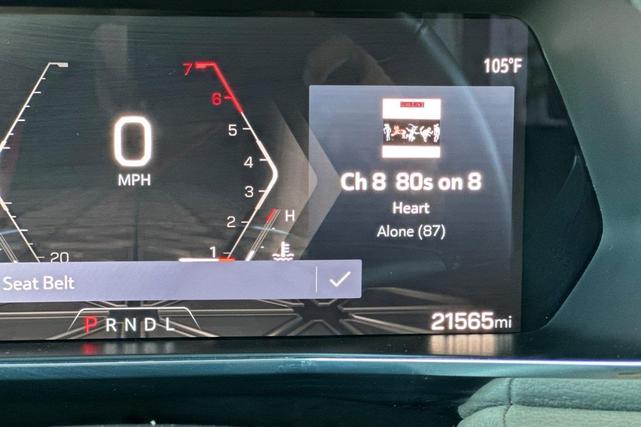 Photo of 2023 Summit White GMC Canyon