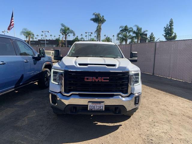 Photo of 2023 Summit White GMC Sierra 2500