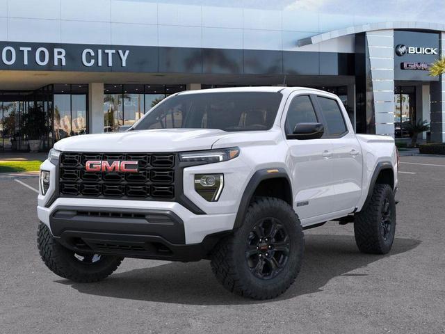 Photo of 2025 SUMMIT WHT GMC Canyon