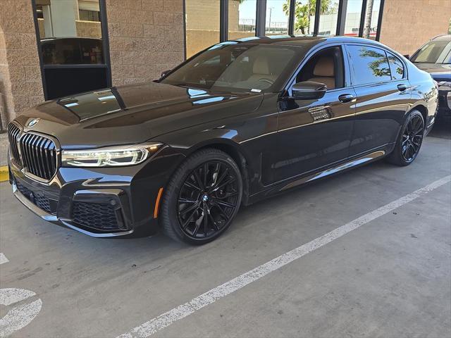 2022 BMW 750