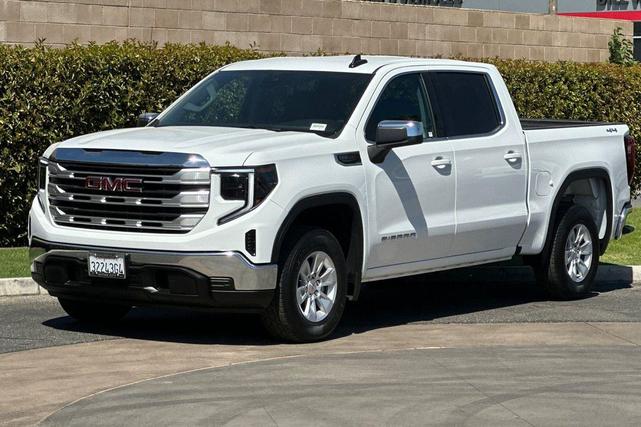 Photo of 2025 Summit White GMC Sierra 1500