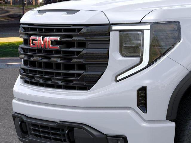 Photo of 2025 Summit White GMC Sierra 1500
