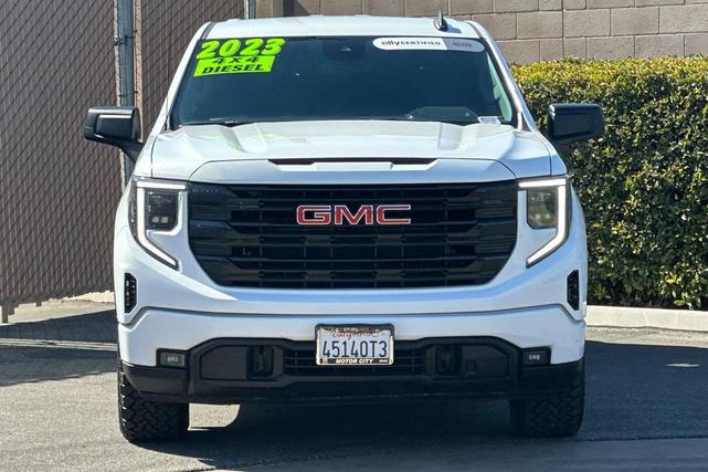 Photo of 2023 Summit White GMC Sierra 1500