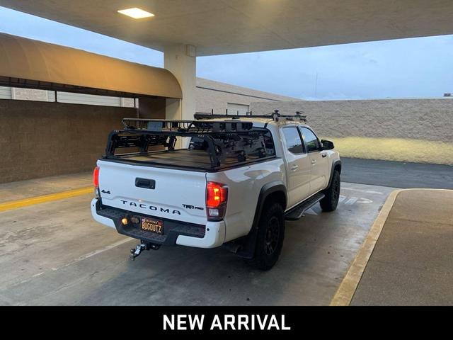 Photo of 2020 Super White Toyota Tacoma