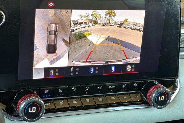 Photo of 2023 Desert Sand Metallic GMC Canyon