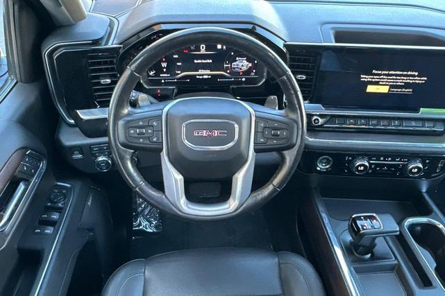 Photo of 2023 Onyx Black GMC Sierra 1500