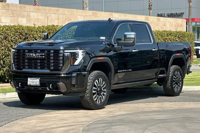 Photo of 2024 Onyx Black GMC Sierra 2500