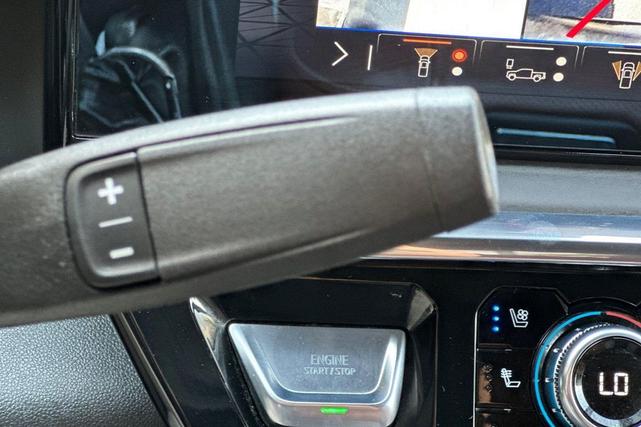 Photo of 2024 Onyx Black GMC Sierra 2500