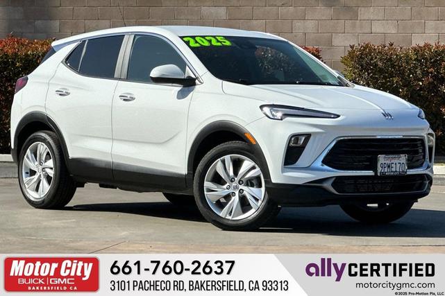 Photo of 2025 Summit White Buick Encore GX