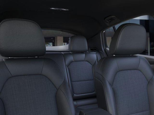 Photo of 2026 Summit White Buick Envista