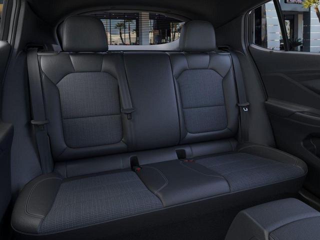 Photo of 2026 Summit White Buick Envista