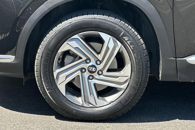 Photo of 2022 Twilight Black Hyundai SANTA FE