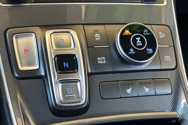 Photo of 2022 Twilight Black Hyundai SANTA FE