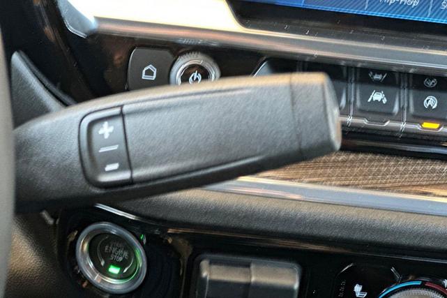 Photo of 2023 Summit White Chevrolet Silverado 1500