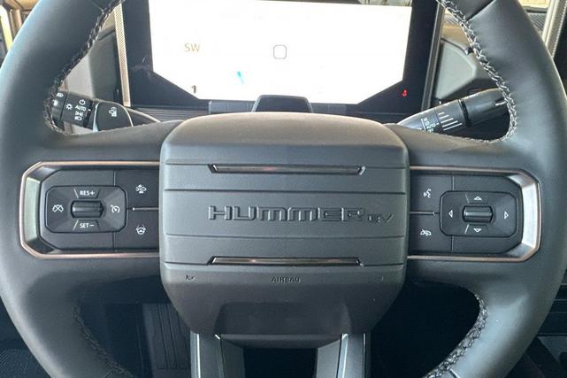 Photo of 2025 Interstellar White GMC HUMMER EV SUV