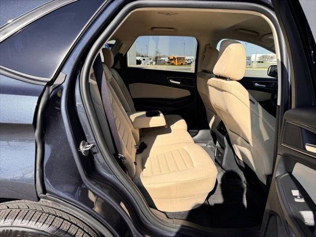 Photo of 2024 Stone Blue Metallic Ford Edge