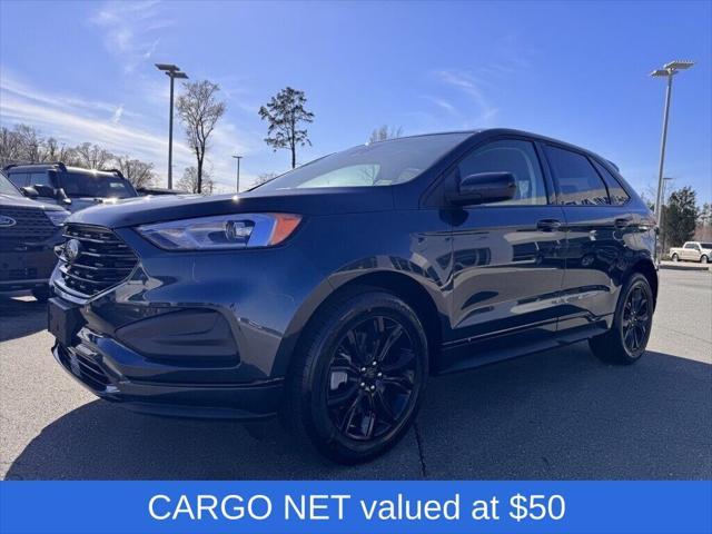 Photo of 2024 Stone Blue Metallic Ford Edge
