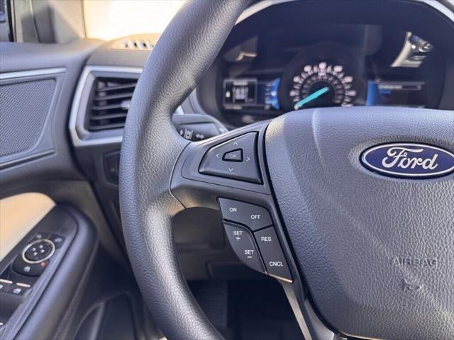 Photo of 2024 Stone Blue Metallic Ford Edge