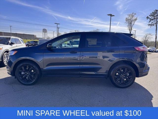 Photo of 2024 Stone Blue Metallic Ford Edge
