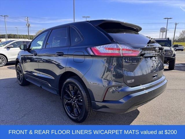 Photo of 2024 Stone Blue Metallic Ford Edge