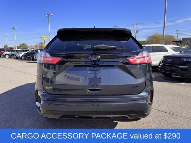 Photo of 2024 Stone Blue Metallic Ford Edge