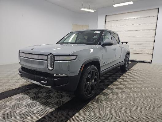 Photo of 2023 El Cap Granite Rivian R1T