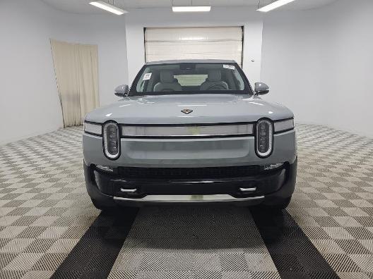 Photo of 2023 El Cap Granite Rivian R1T