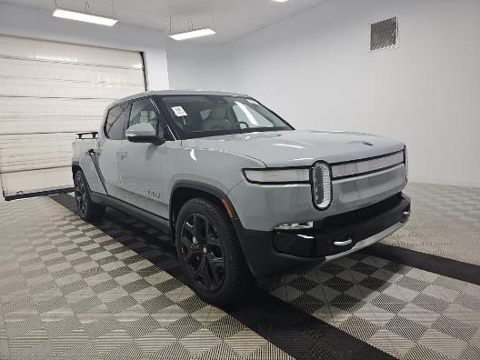 Photo of 2023 El Cap Granite Rivian R1T
