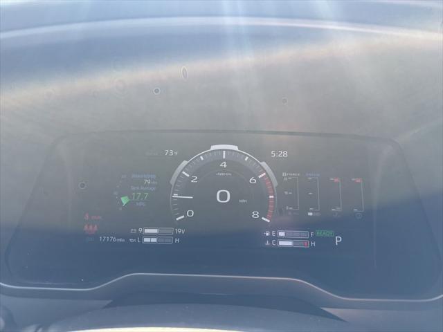 Photo of 2024 Ice Cap Toyota Tundra Hybrid