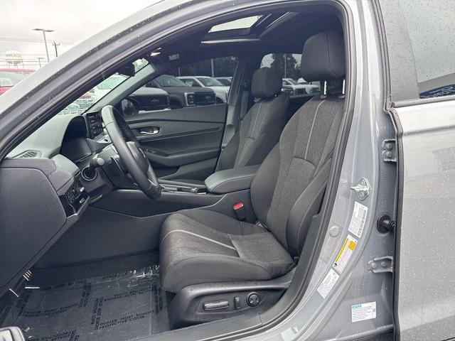 Photo of 2025 Urban Gray Pearl Honda Accord Hybrid