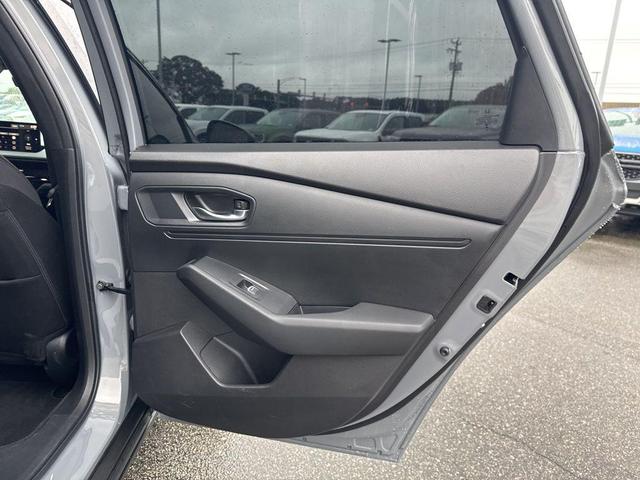 Photo of 2025 Urban Gray Pearl Honda Accord Hybrid